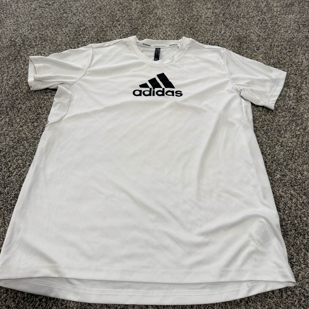 Adidas t-shirt